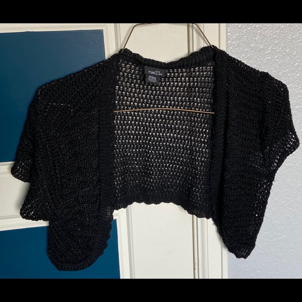 Rue 21 Knitted Crop Cardigan